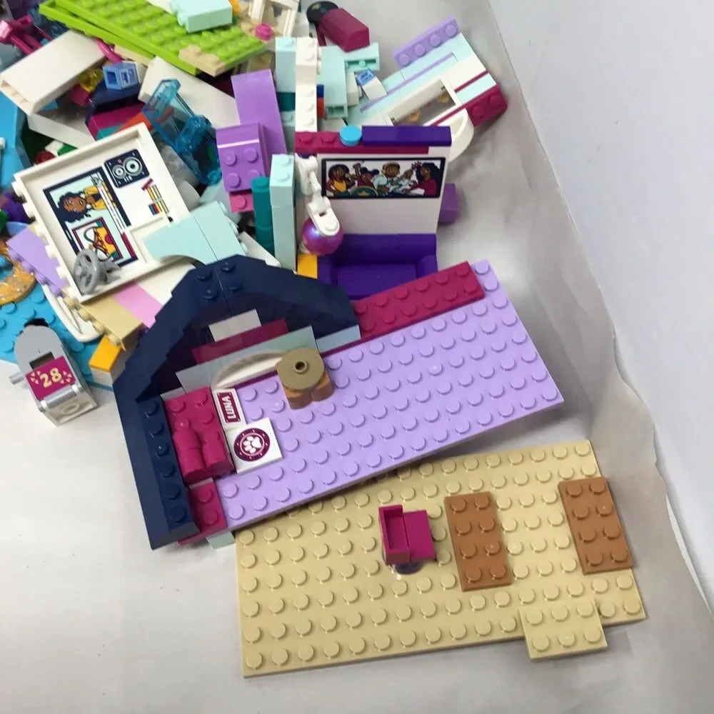 Lego there are