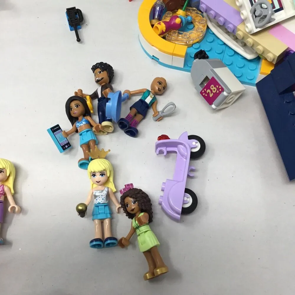 Lego there are