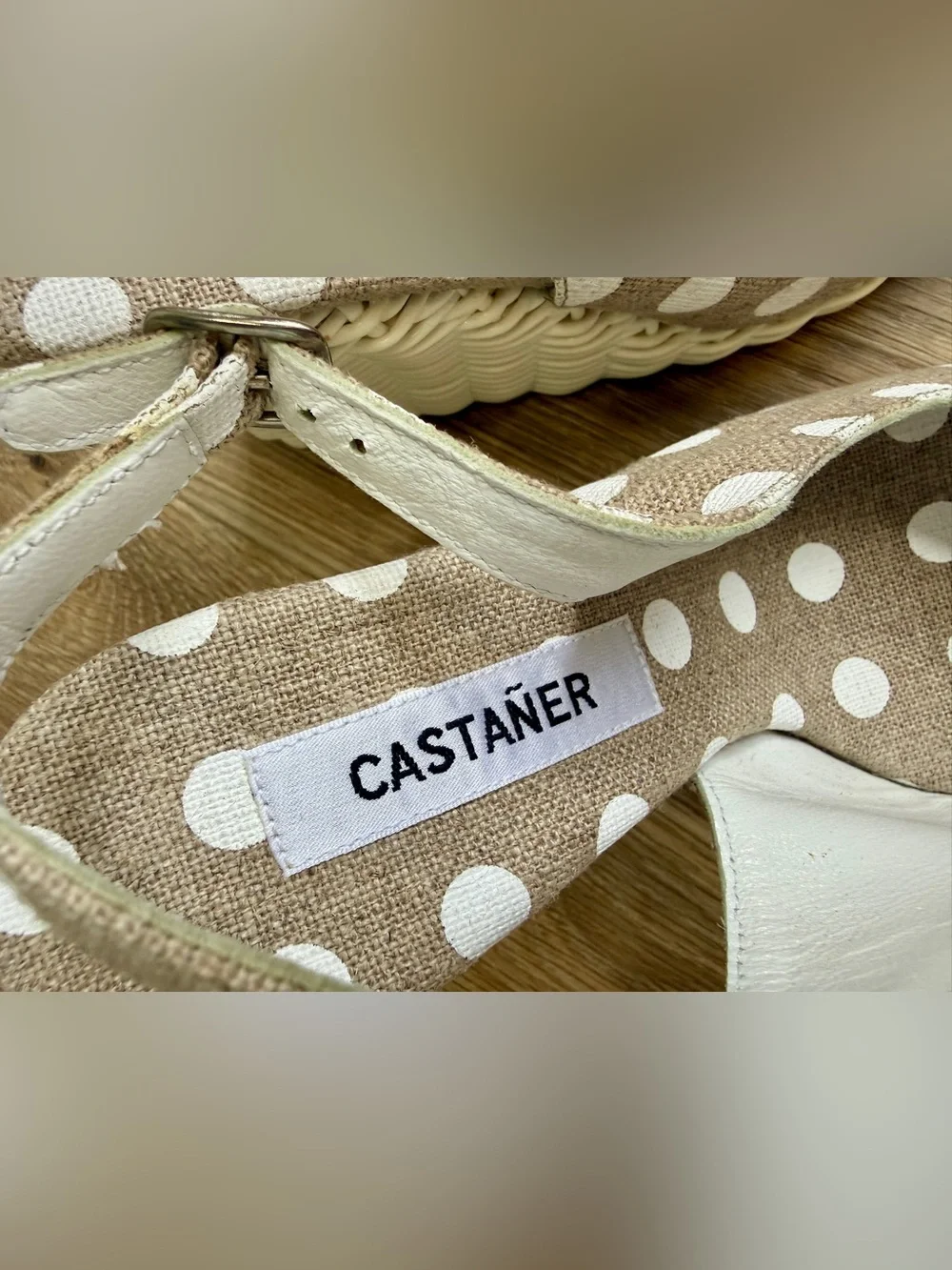 Castaner buckle cover