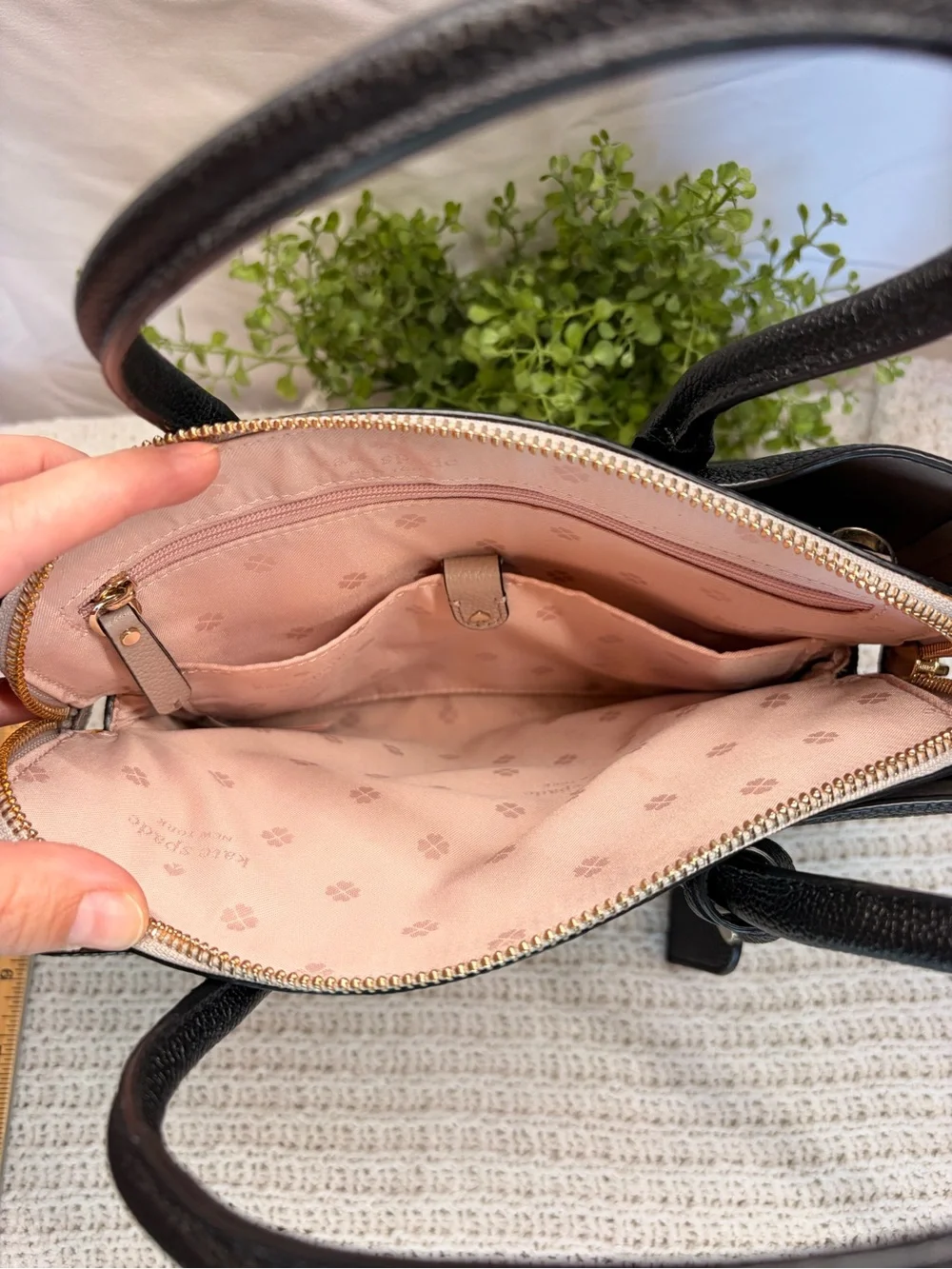 kate spade structured pebbled