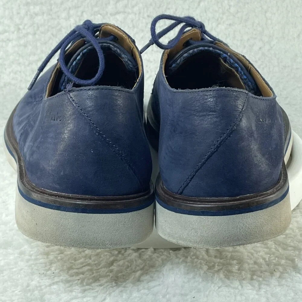 Clarks these collection