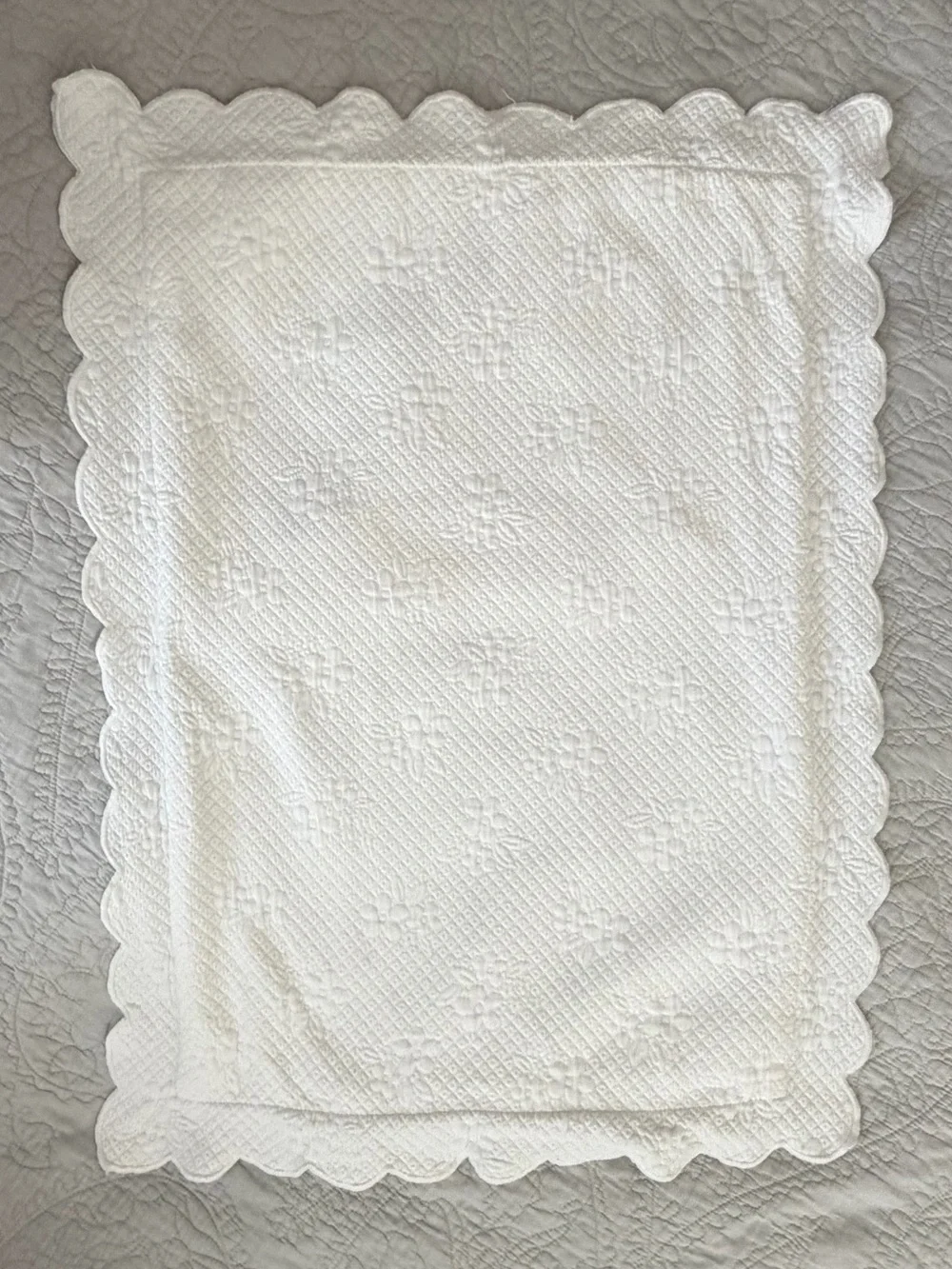 N/A classic white