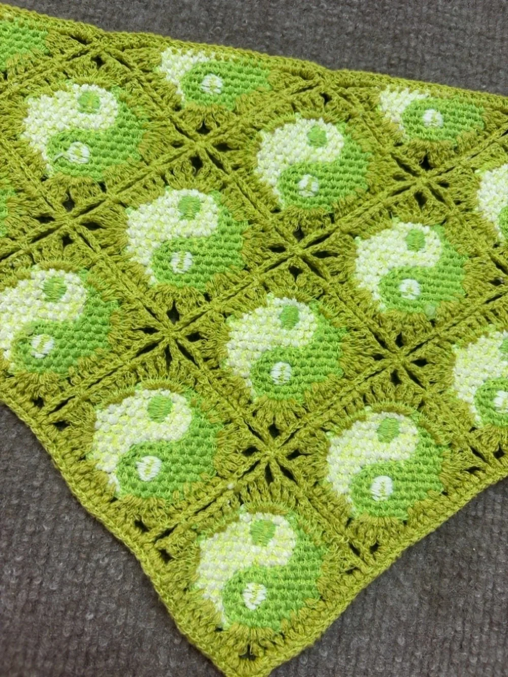 N/A crochet triangle