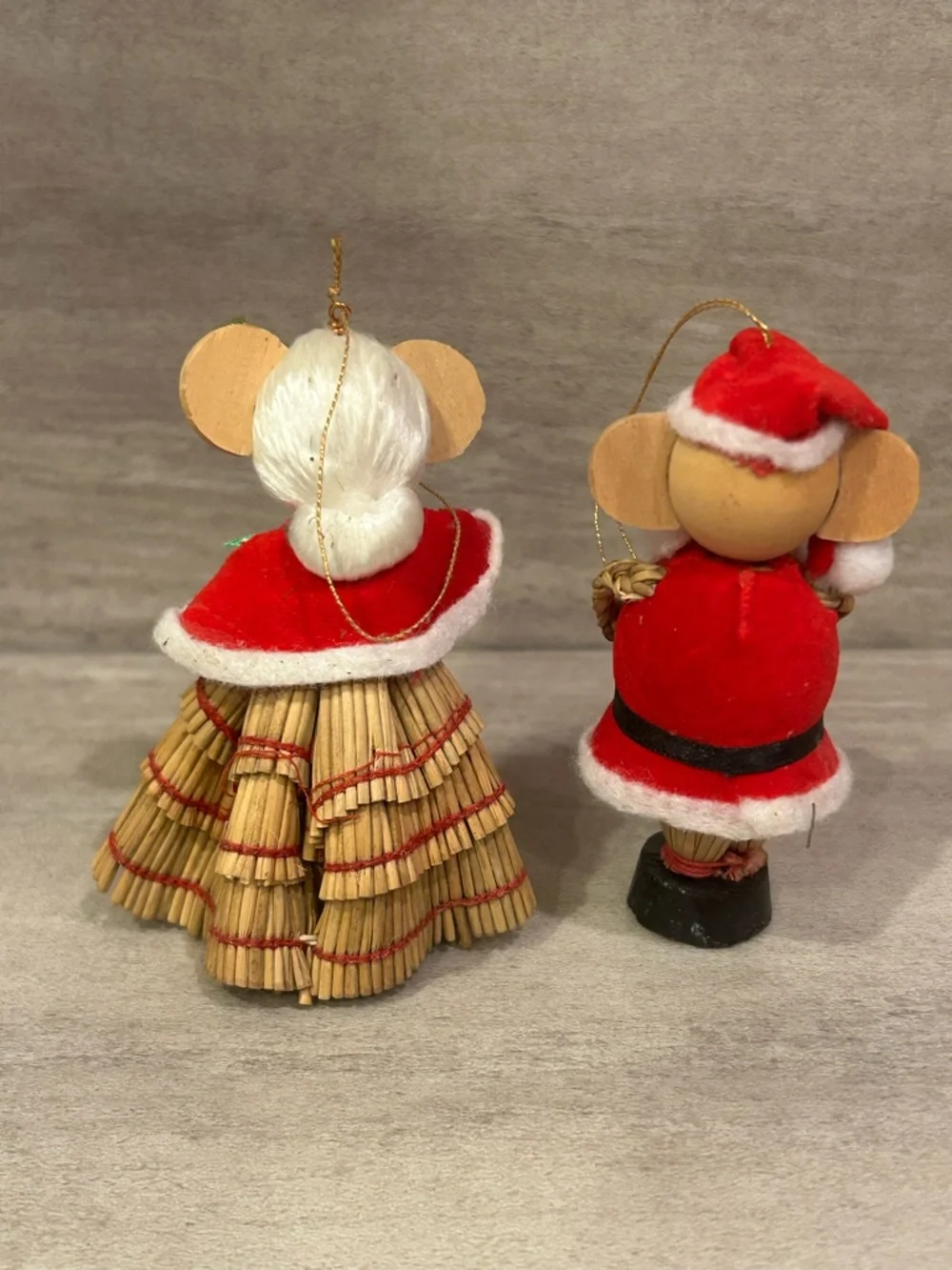Avon vintage straw