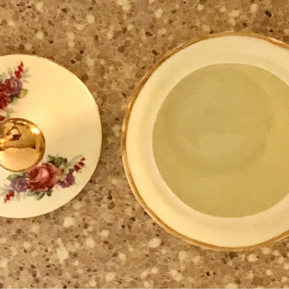 Antique Royal Stuart Sugar Bowl with Lid Fine Bone China, England