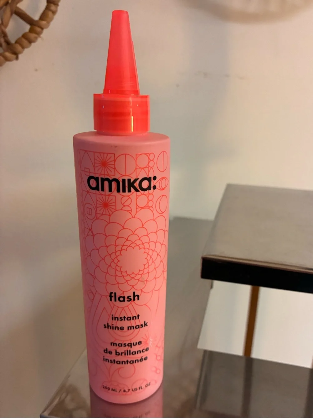 amika brand new