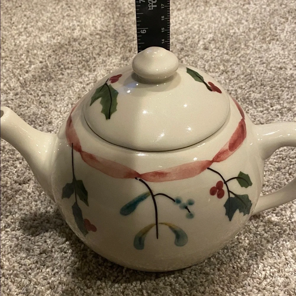 Hartstone charming ceramic