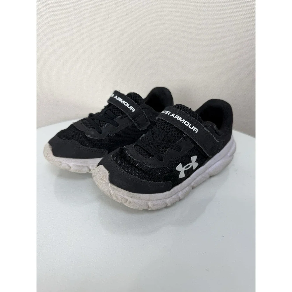 Under Armour Sz 9K Little Boys Tennis Shoes Sneakers