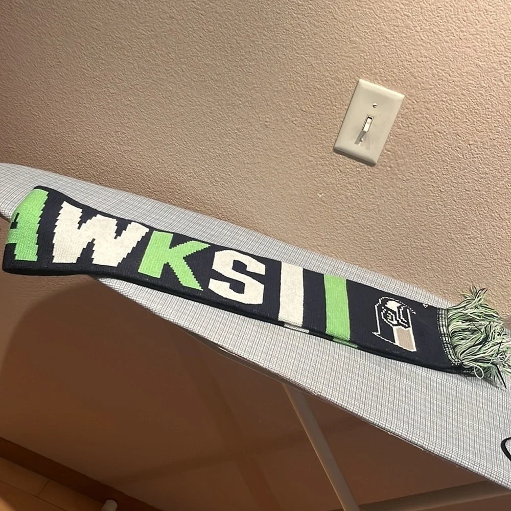 Seattle Seahawks NFL Football Reversible Scarf