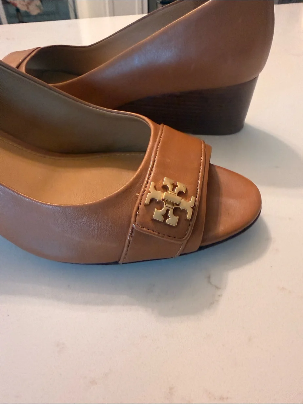 Tory Burch sleek cognac