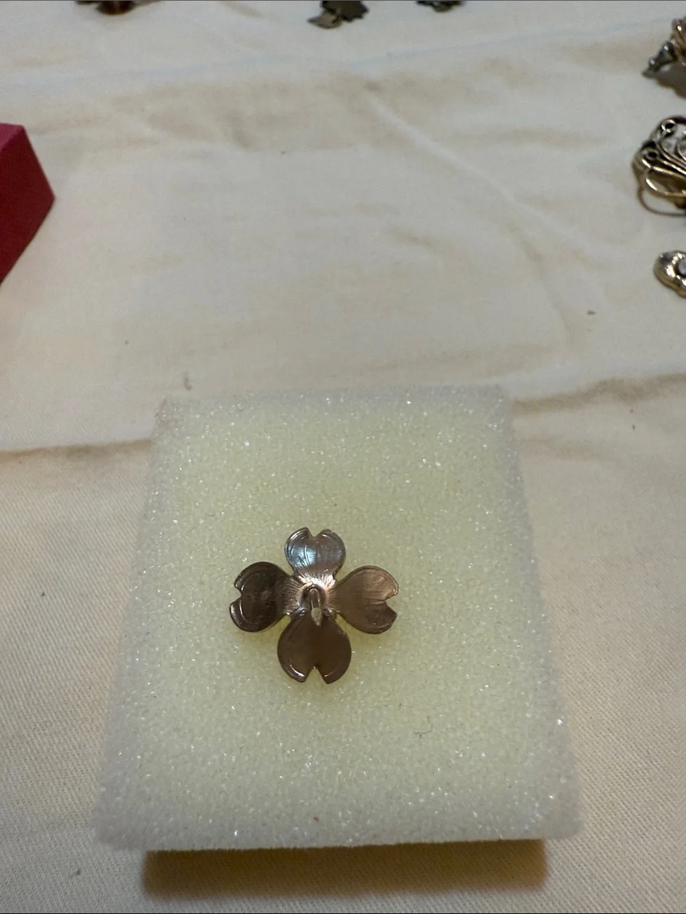 N/A charming silver