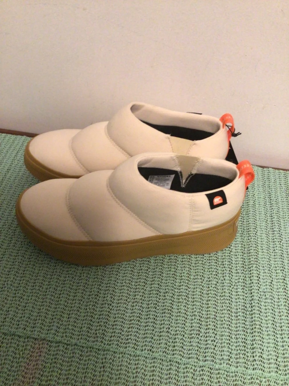 Sorel honey white