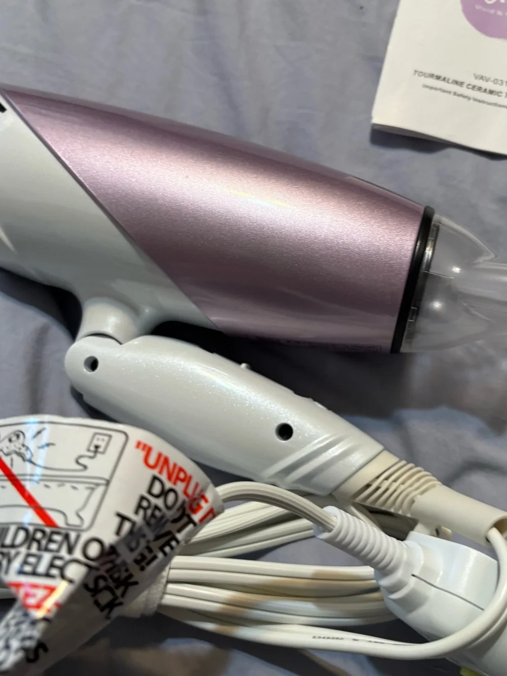 Vivid and vogue compact 1875w