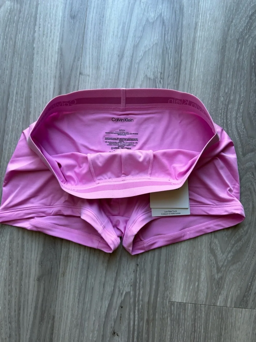 Calvin Klein calvin klein