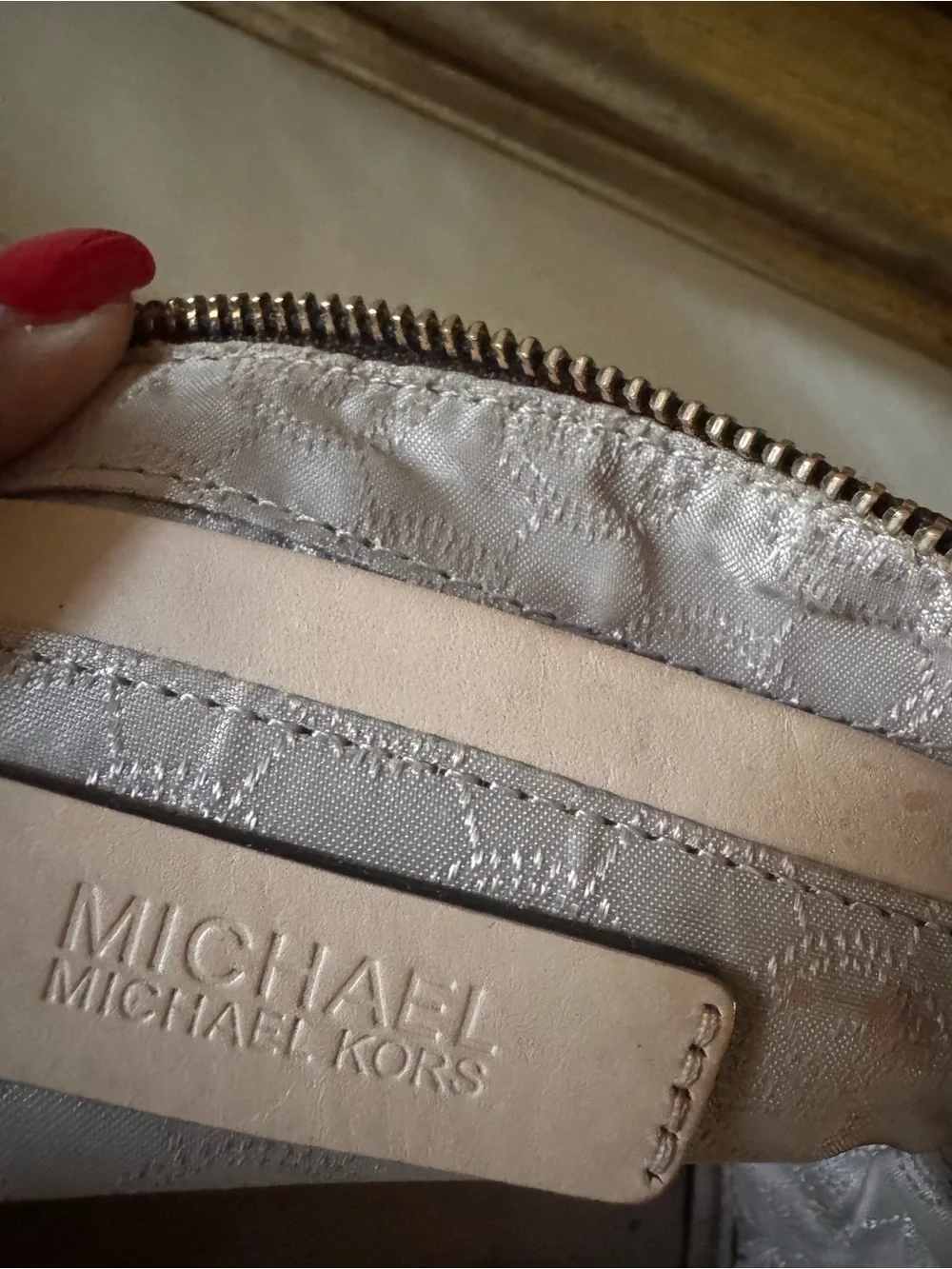 Michael Kors compact cosmetic