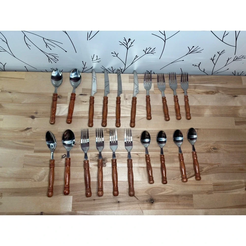 Vintage 20pc Stainless Taiwan Flatware Set Faux Wood Grain Handles Brown Rustic‎