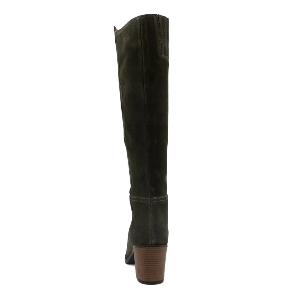 Lucky Brand chic versatile