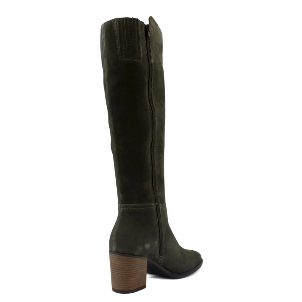 Lucky Brand chic versatile