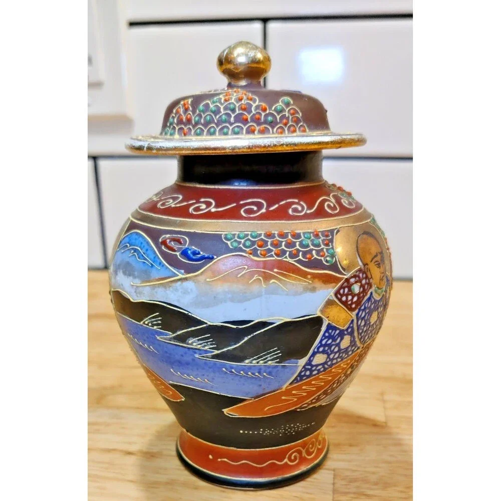 Handmade small vtg