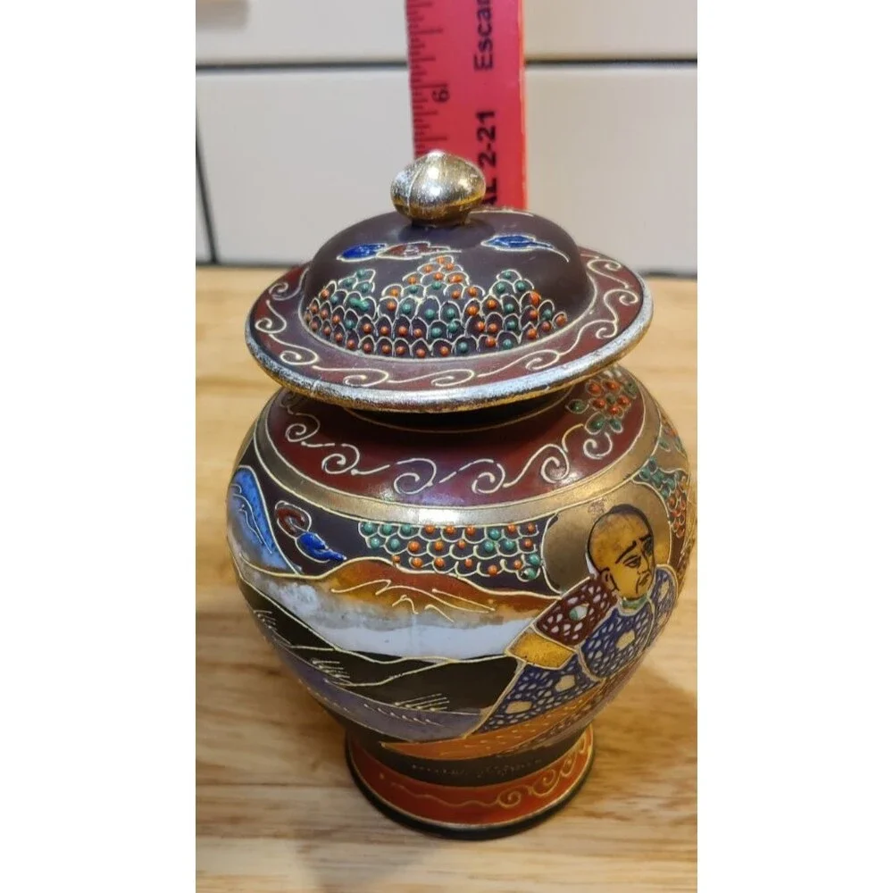 Handmade small vtg
