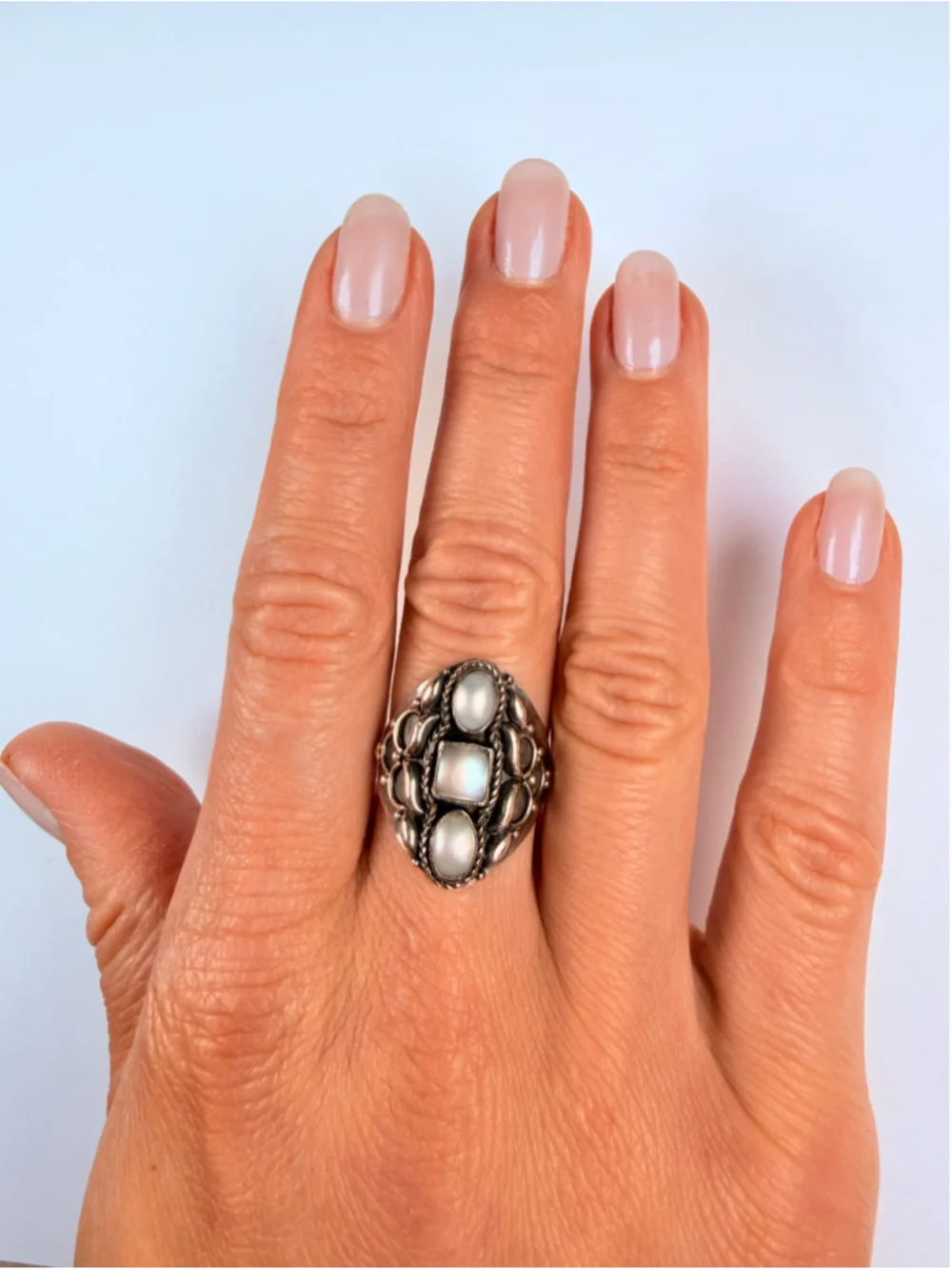 Unbranded 14k antique metallic