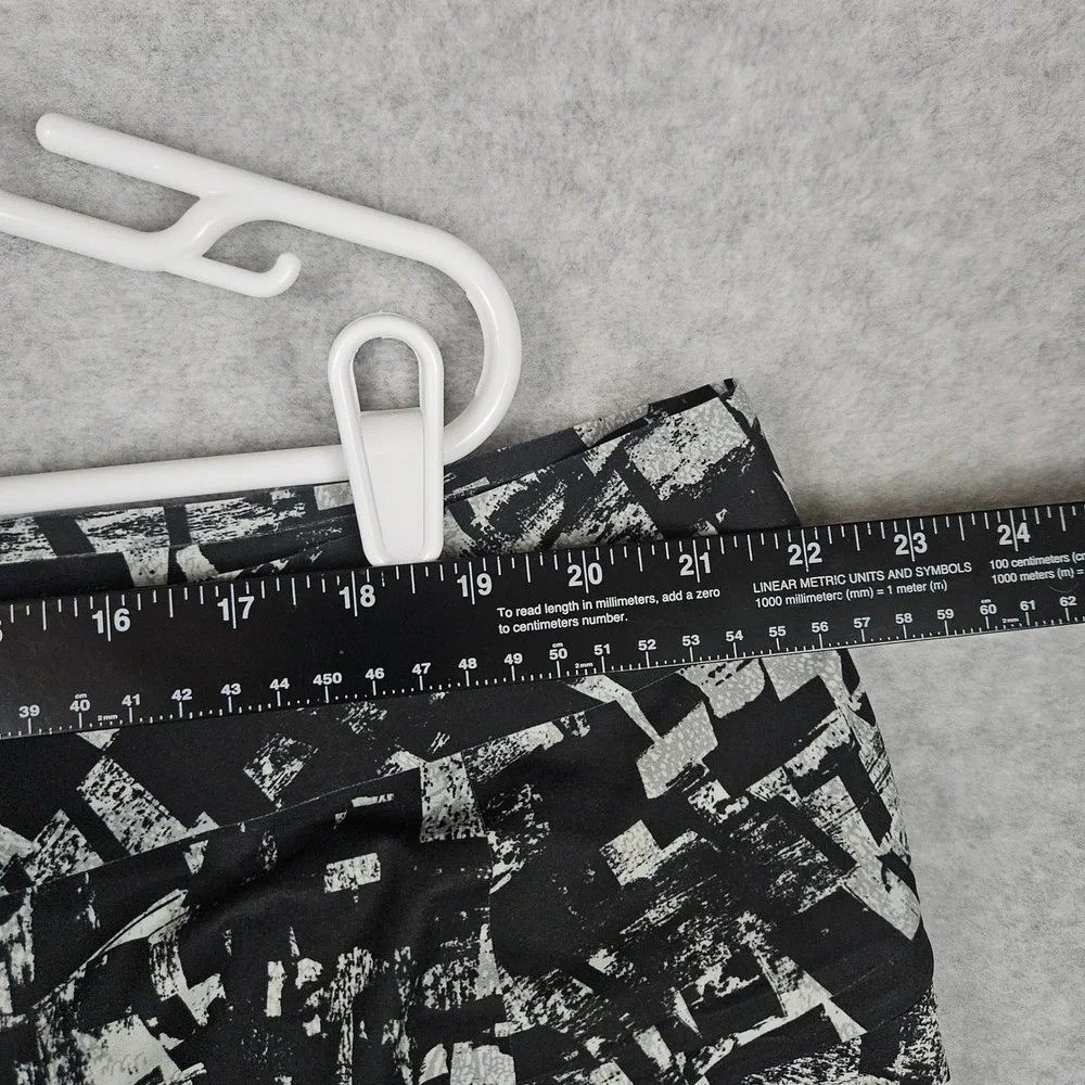 lululemon athletica any flaws