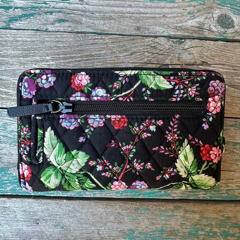 Vera Bradley this vera