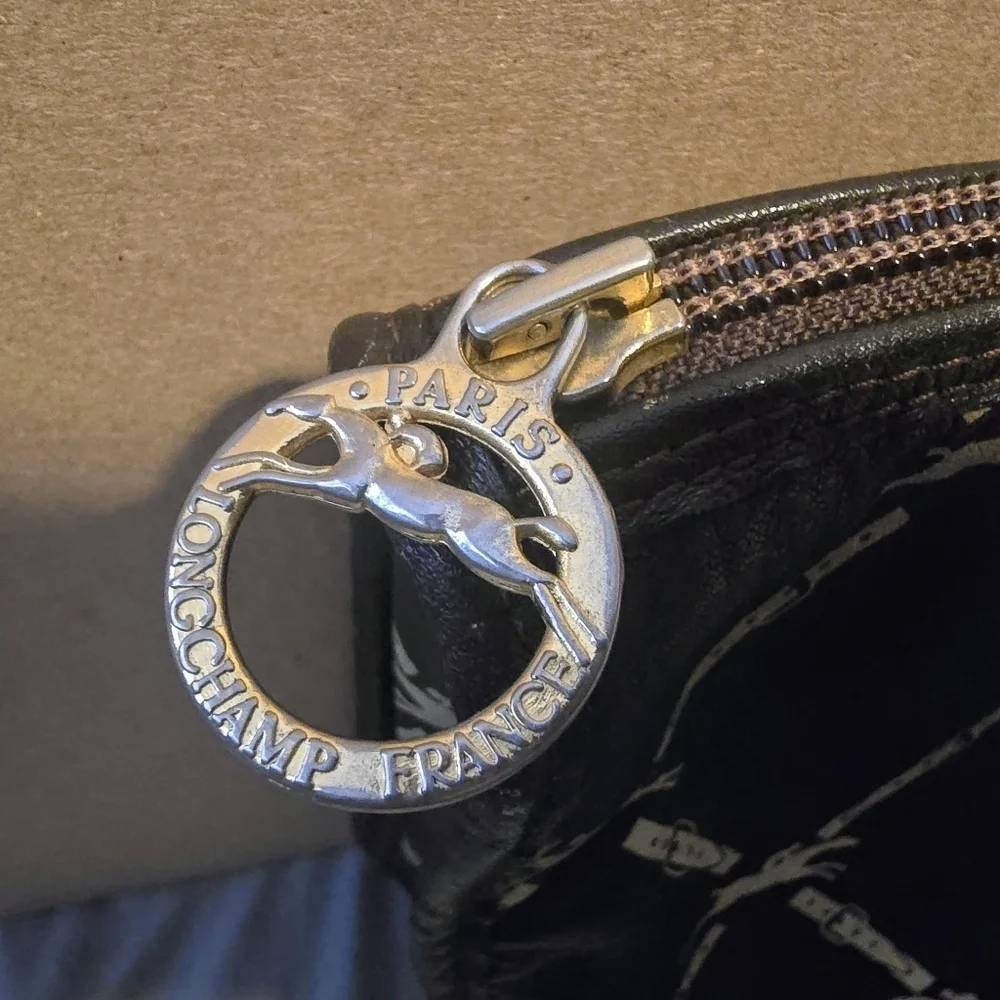 Longchamp stylish clutch