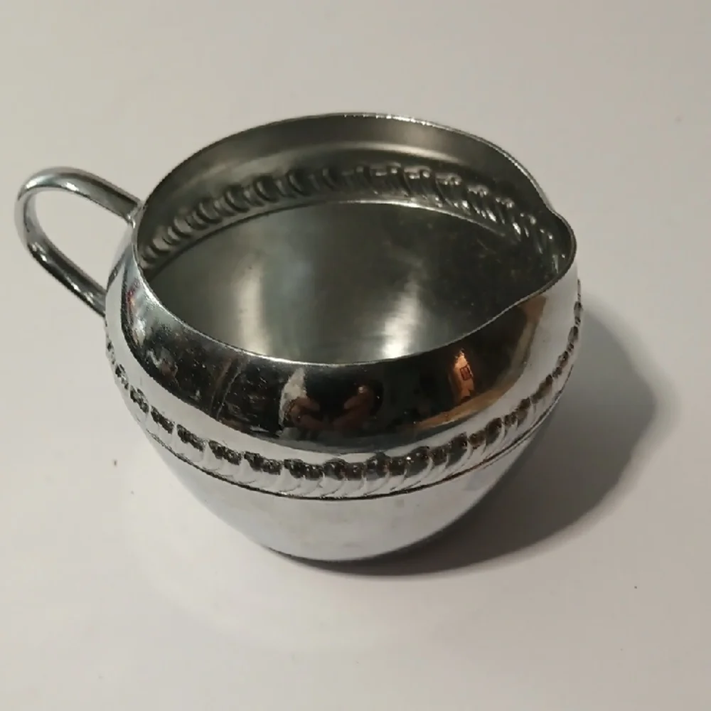 MCM elegant silver