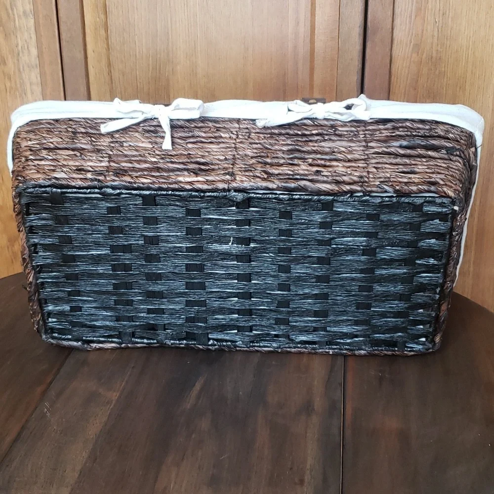 N/A wicker basket