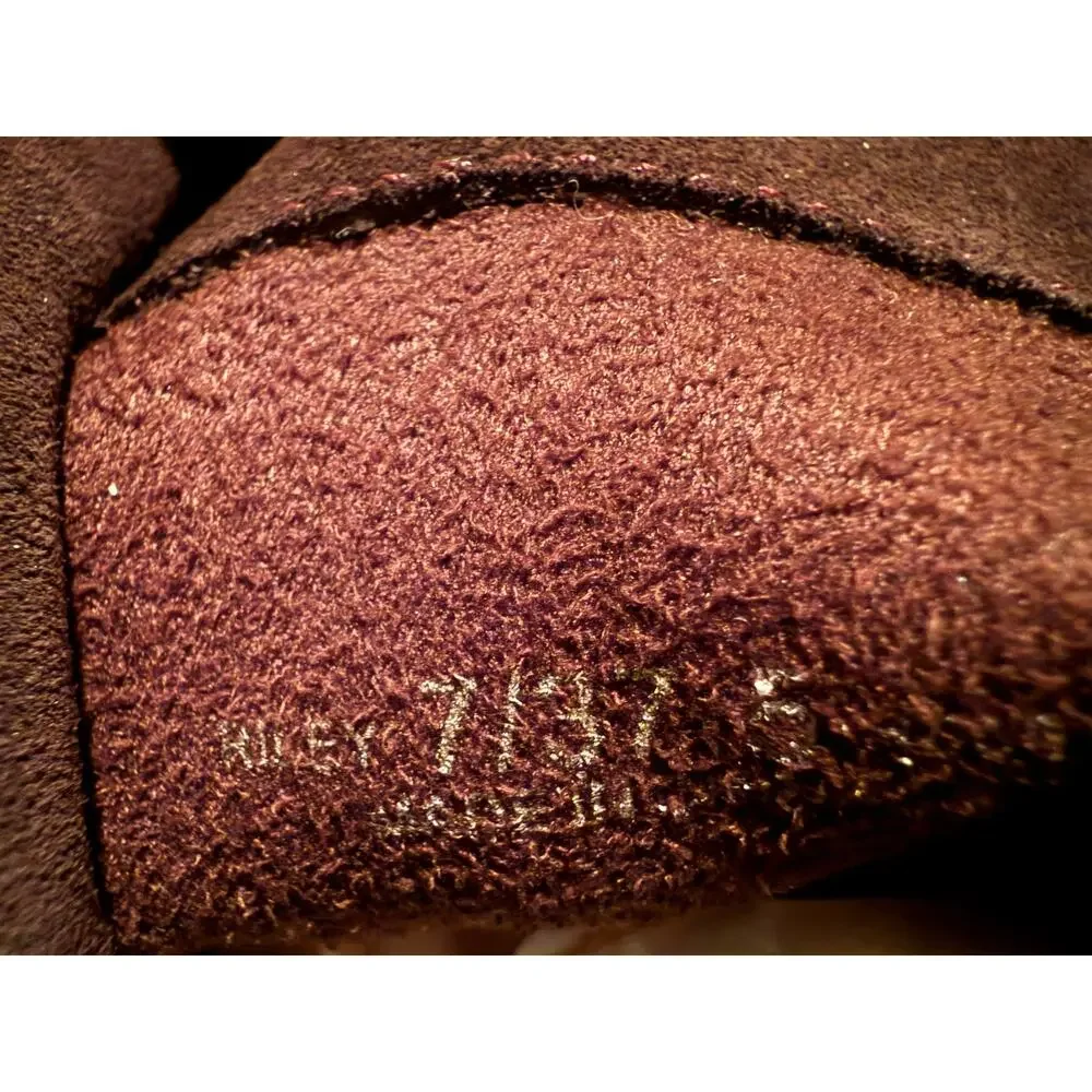 Chinese Laundry brand new