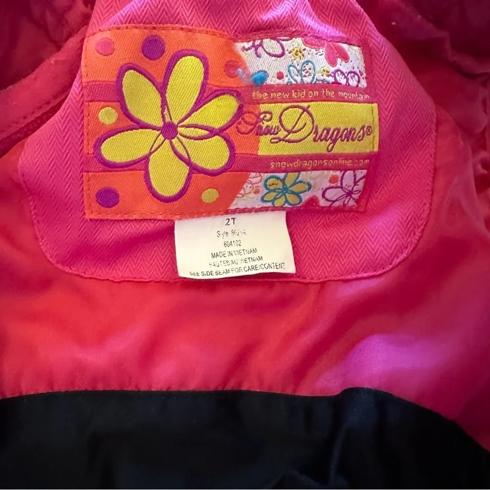 Snow Dragons Girls Snow Ski Suit. Size 2T