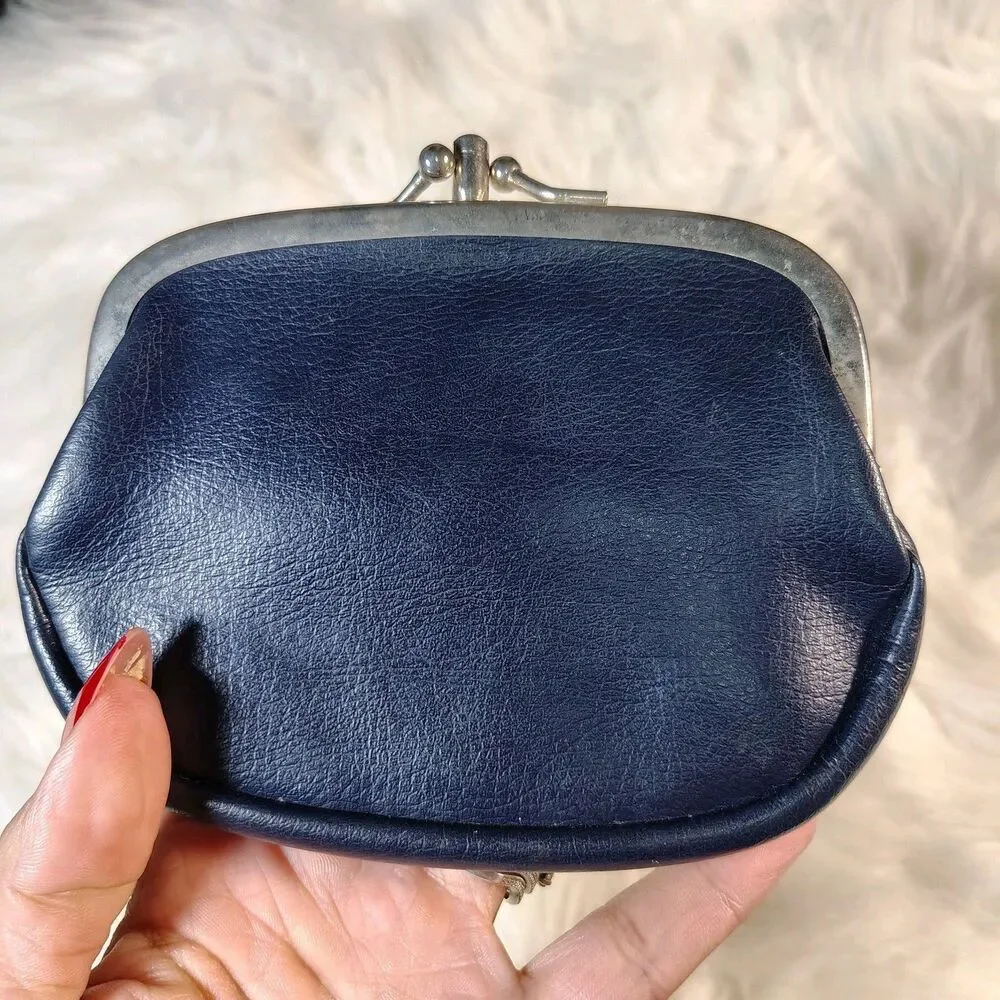 Unbranded please see