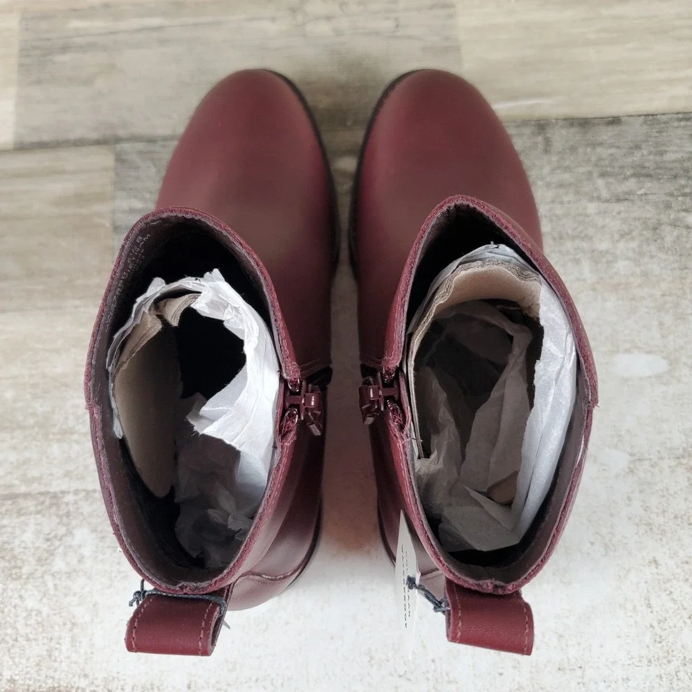 Cole Haan new without