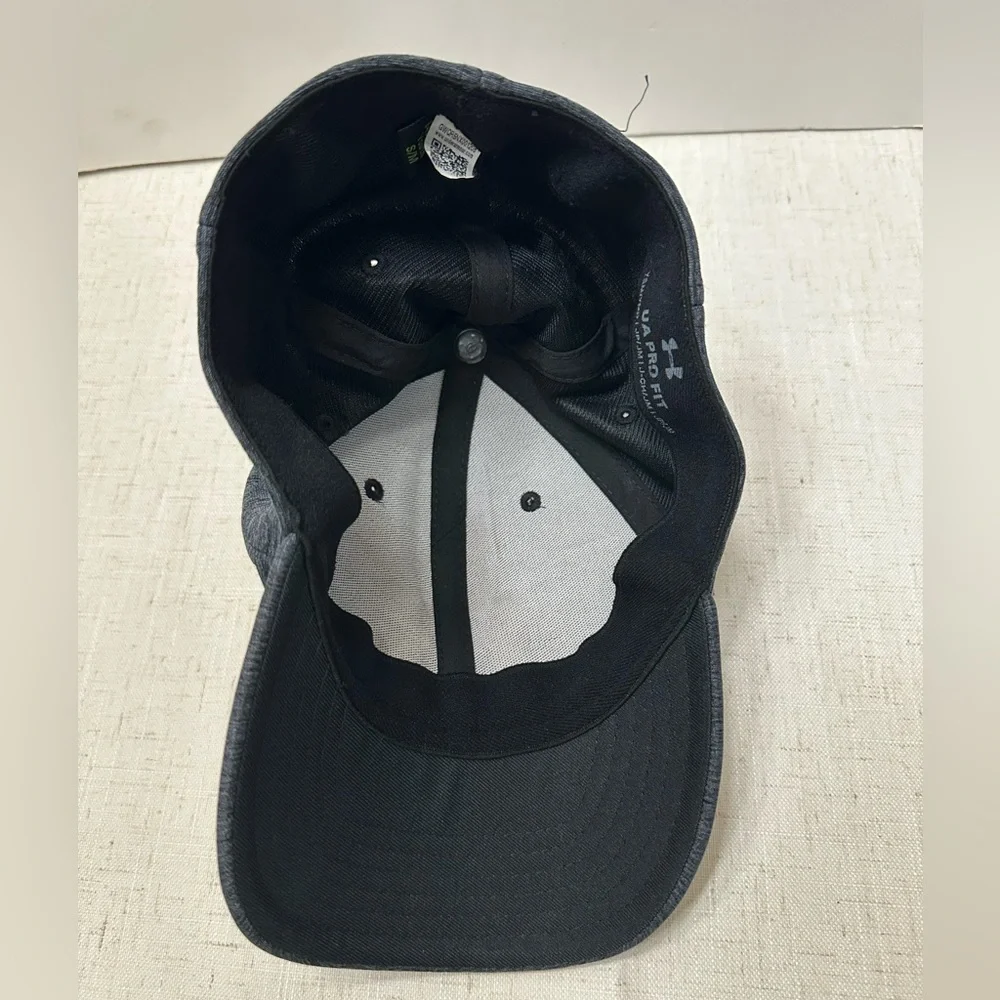 Under Armour classic curved