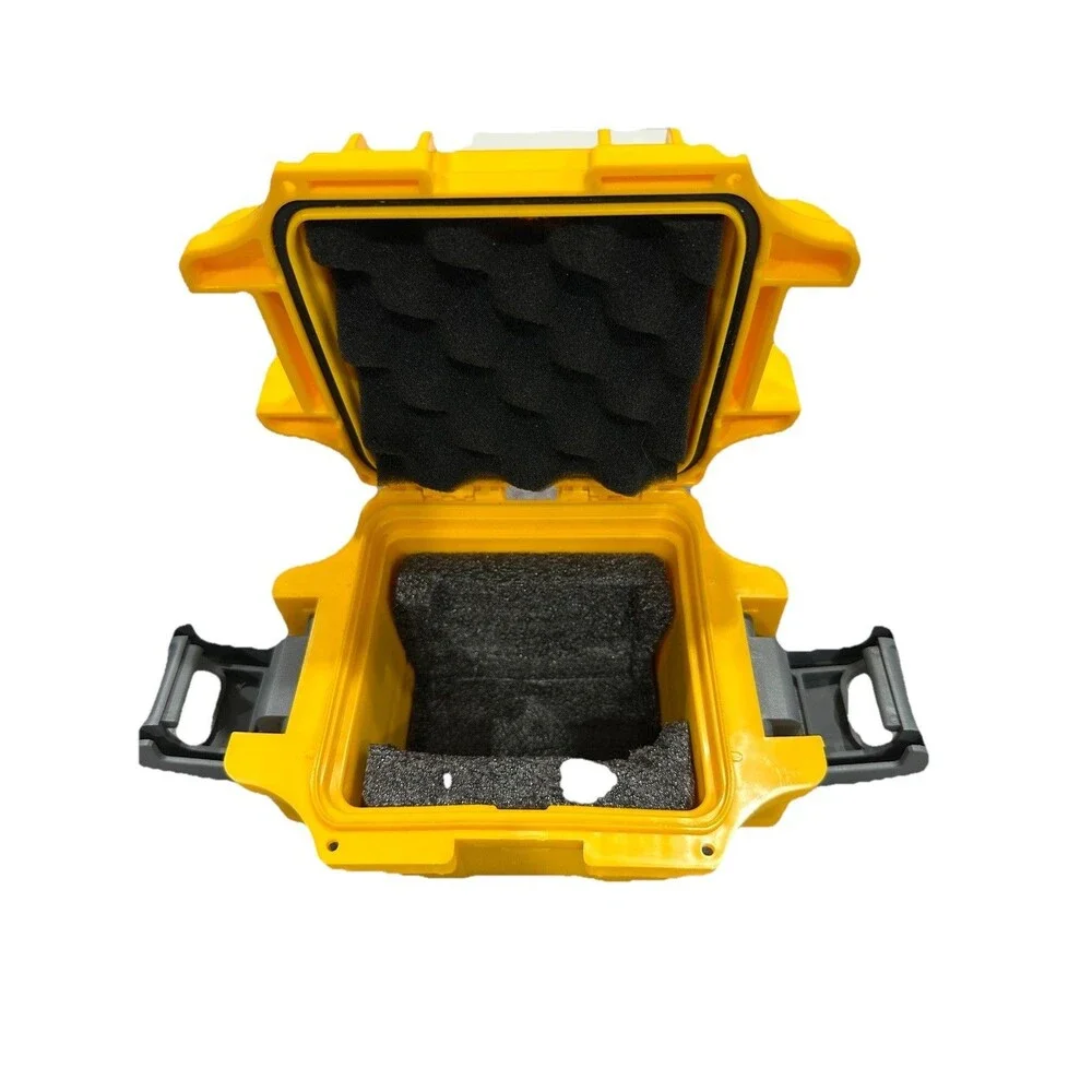 Invicta yellow waterproof
