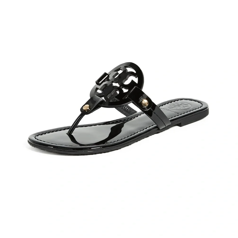 Tory Burch very good