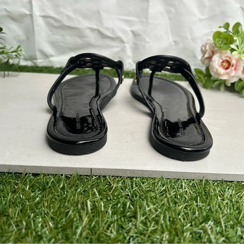 Tory Burch very good