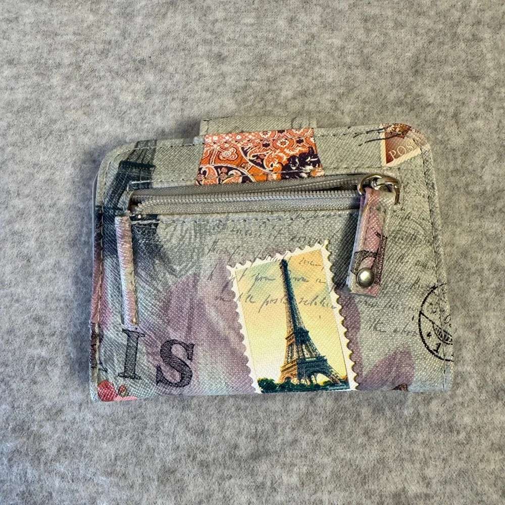 N/A womens bifold