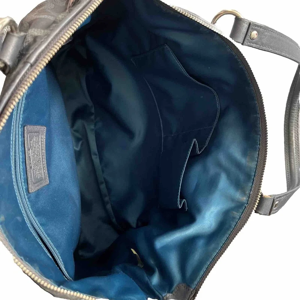 Coach classic shoulder