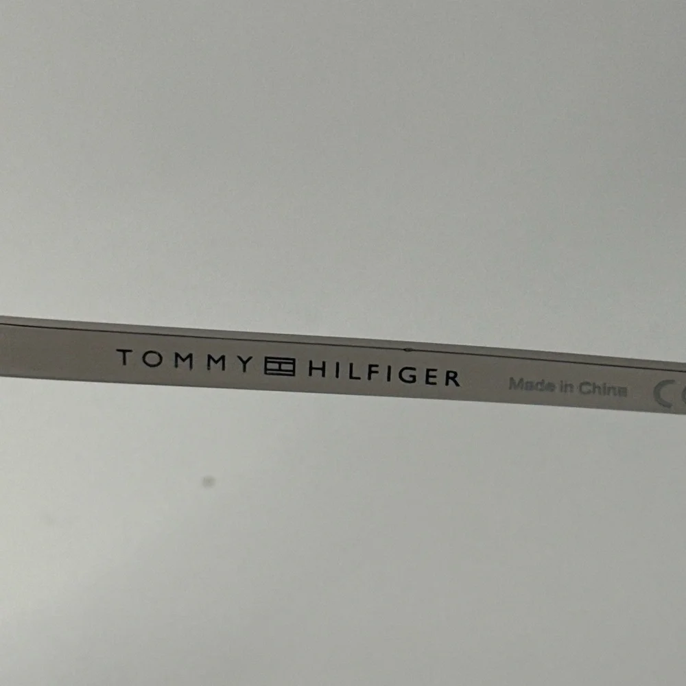 Tommy Hilfiger minor scratch
