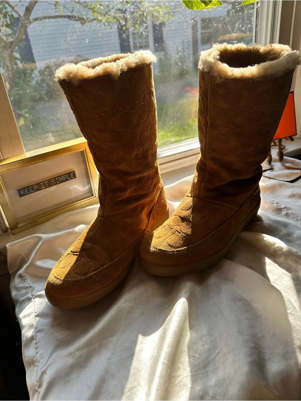 Coach these sherpa