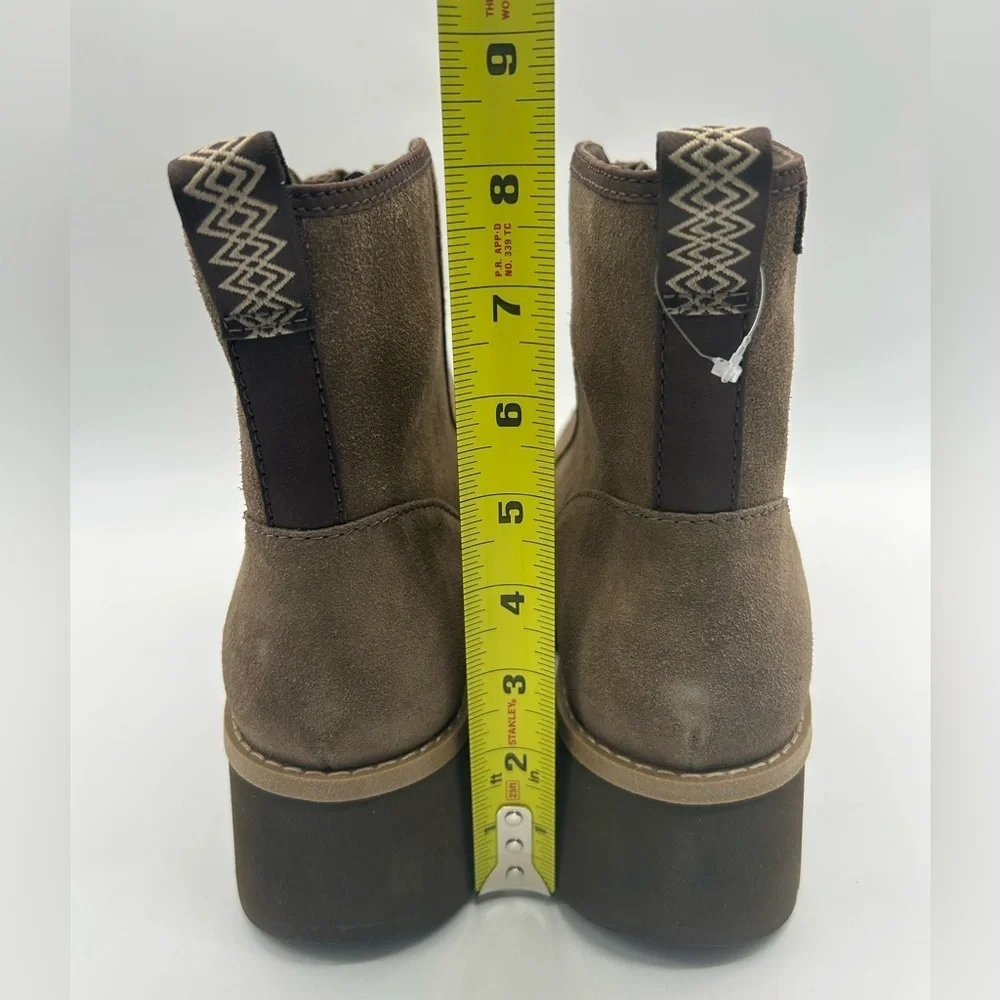 UGG brown suede