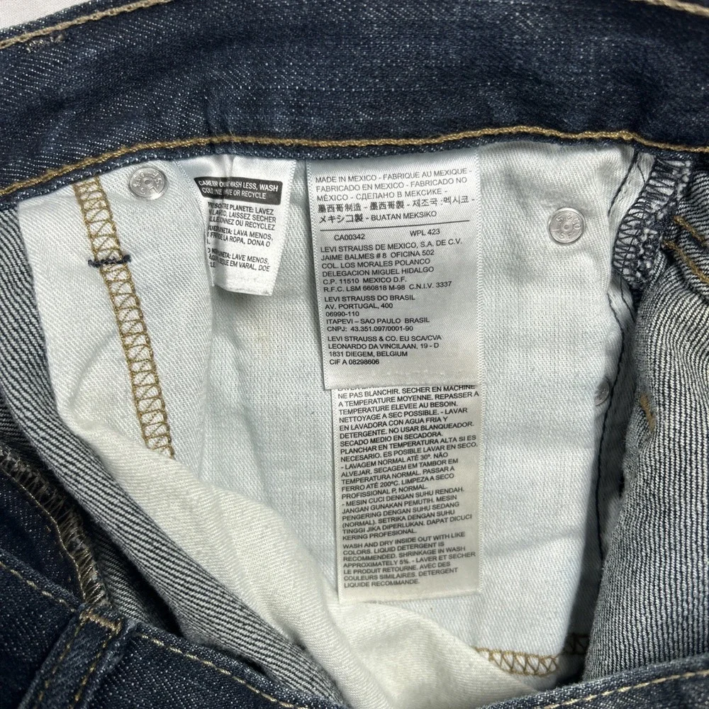 Levis there stain