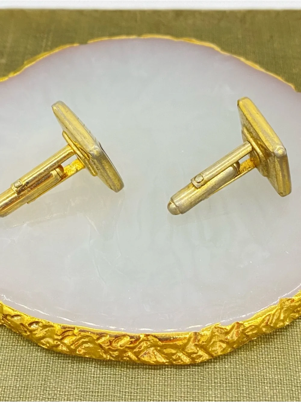 Anson gold tone