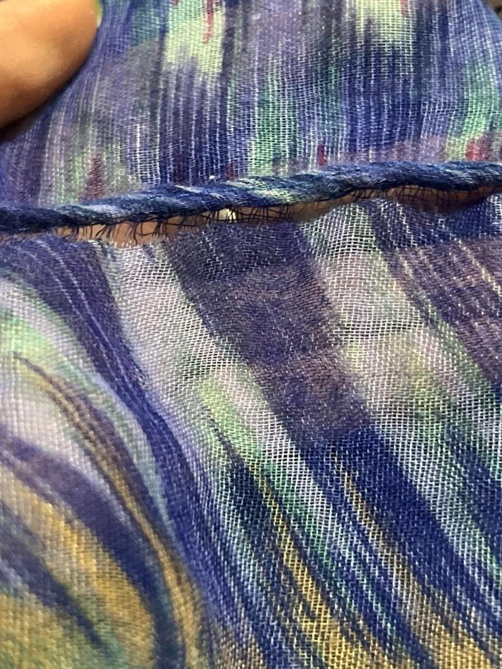 N/A blue purple