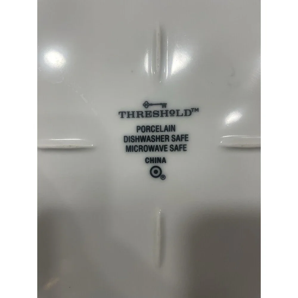 Threshold porcelain white