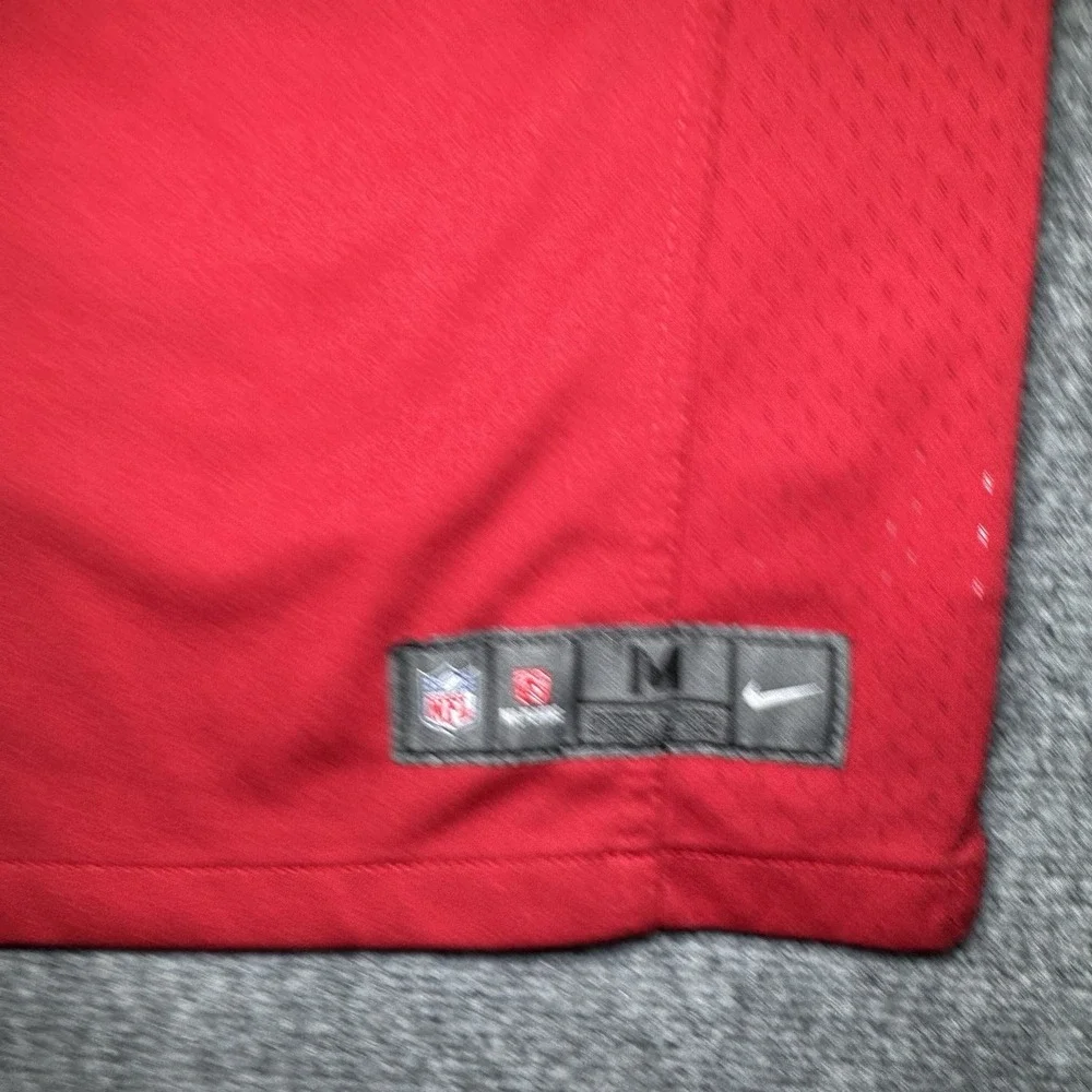Nike details features
