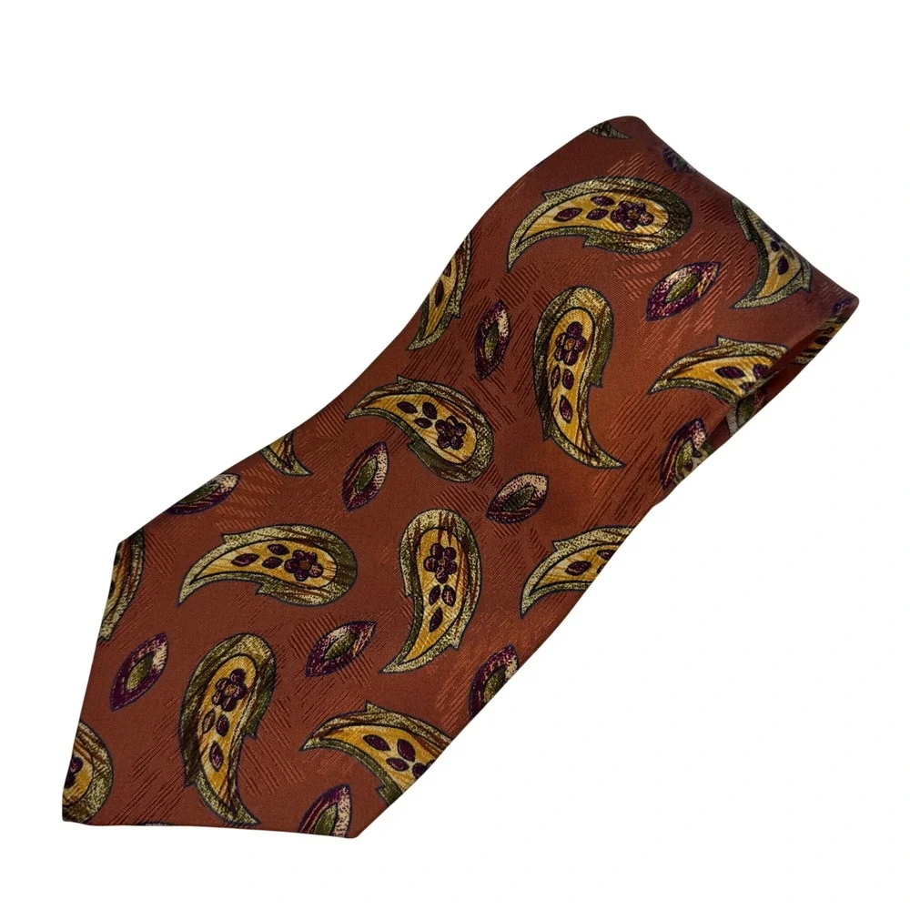 Vintage Burberrys of‎ London Men's Silk Paisley Tie Rust Gold Hand Sewn USA