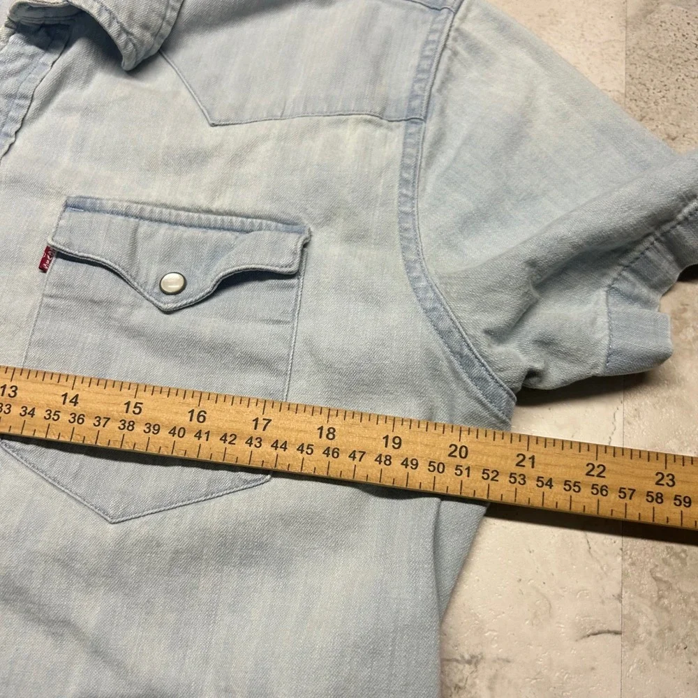 Levis good used